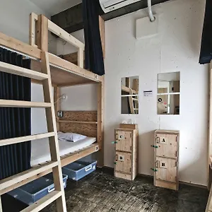 https://new-world-inn-hostel.hotels-osaka.net